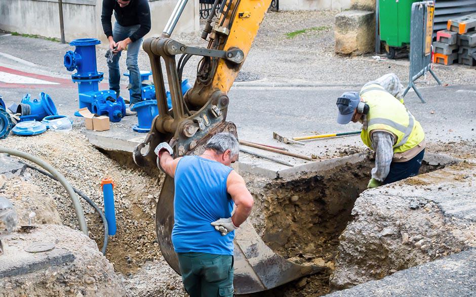  tarif plombier débouchage canalisation Champcueil